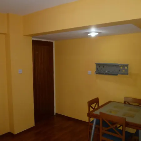 Homestay Private In A Shared Flat *