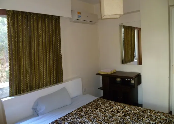 Private In A Shared Flat Проживание в семье *